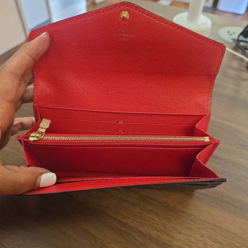 Louis Vuitton wallet - Picture 3 of 6